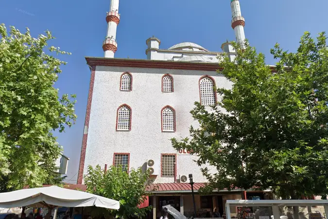 Ulucak Çarşı (Merkez) Cami kapak fotoğrafı