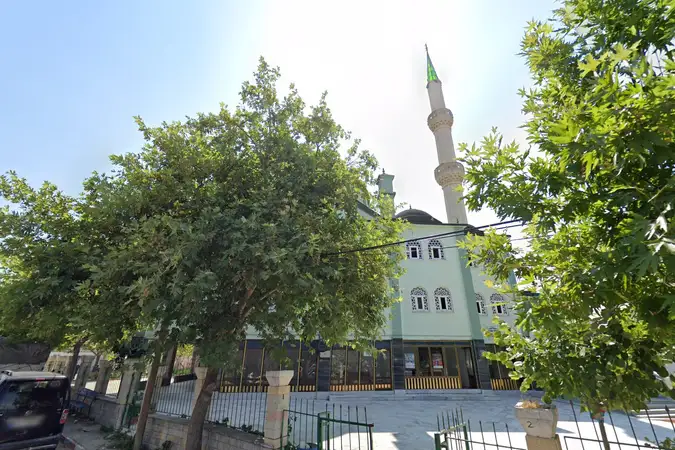 Poyracık Mahallesi Köşkdüzü Cami kapak fotoğrafı