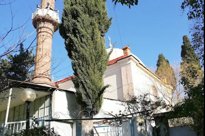 Guzelyalı Hakimefendi Cami kapak fotoğrafı