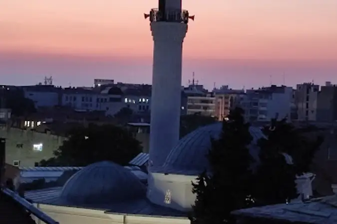 Hatuniye Cami kapak fotoğrafı