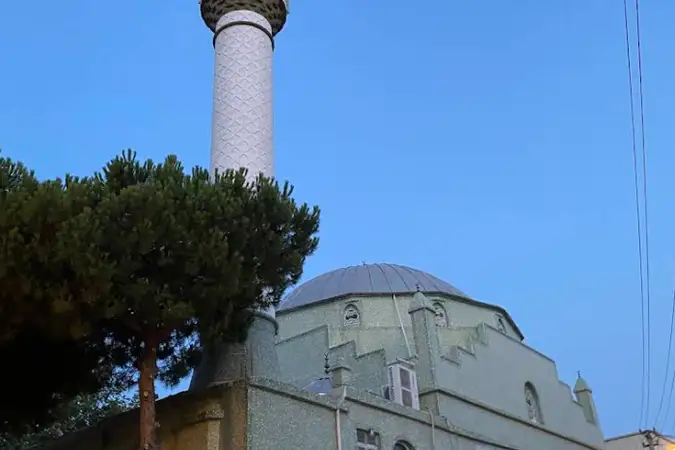 Esatpaşa Bahçelievler Cami kapak fotoğrafı