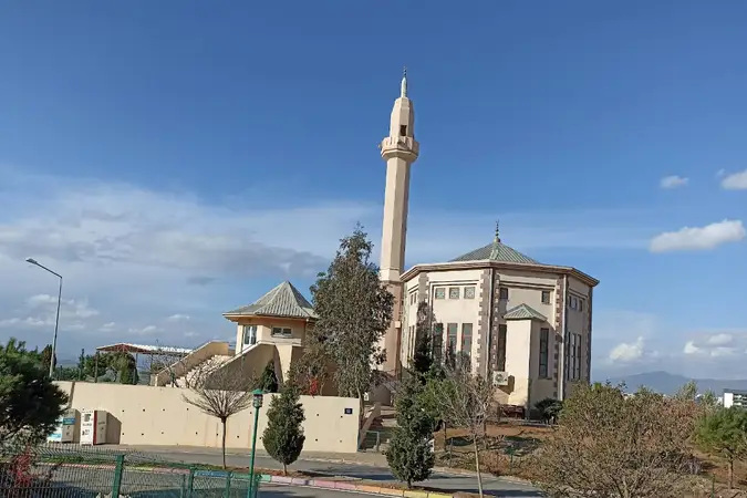 Gazi Mahallesi Toki Cami kapak fotoğrafı
