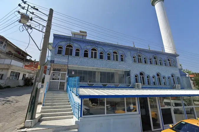 Atatürk Mahallesi Çınar Cami kapak fotoğrafı