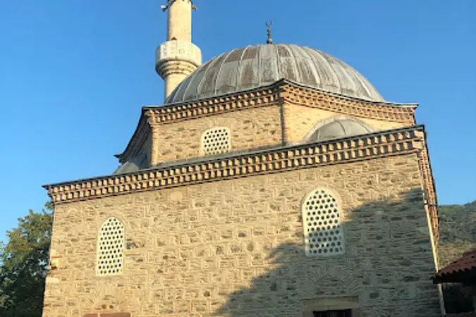 Birgi Mahallesi Karaoğlu Cami kapak fotoğrafı