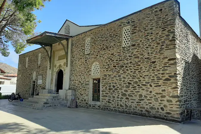 Birgi Mahallesi Ulu Cami - Aydınoğlu Mehmet Bey Cami kapak fotoğrafı