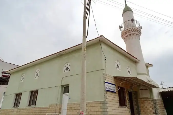 Güdük Minare Cami kapak fotoğrafı
