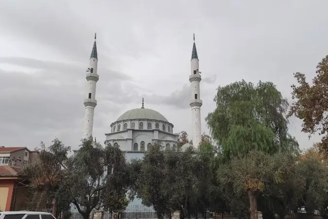 İmam Hatip Cami
