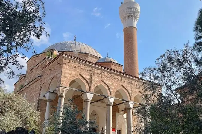 Lütfü Paşa Cami