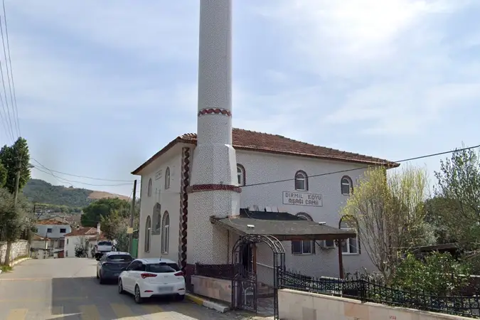 Dirmil Köyü Aşağı Cami kapak fotoğrafı