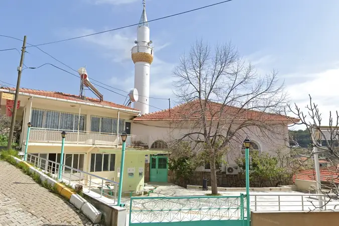 Helvacı Köyü Cami kapak fotoğrafı