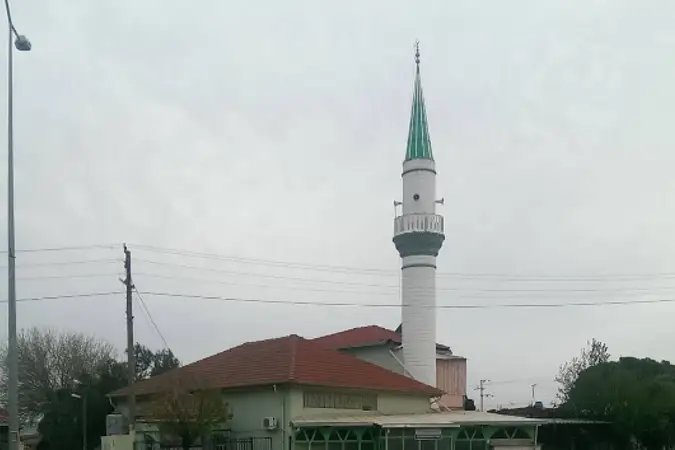 Kuşçuburun Mahallesi Cami kapak fotoğrafı
