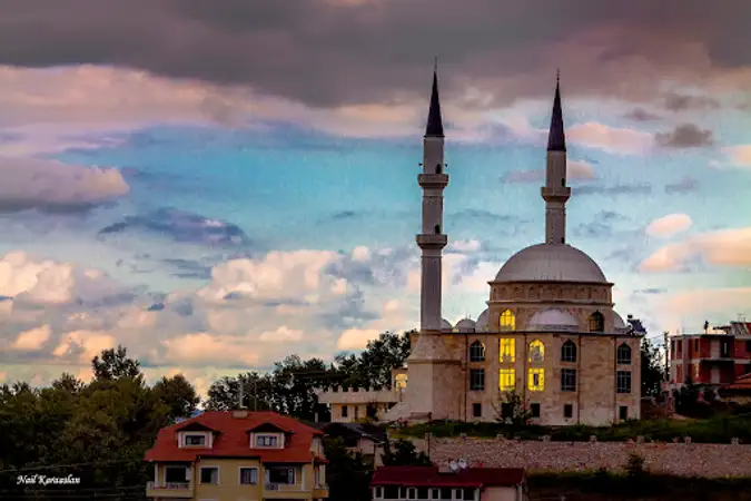 Ebubekir Cami kapak fotoğrafı