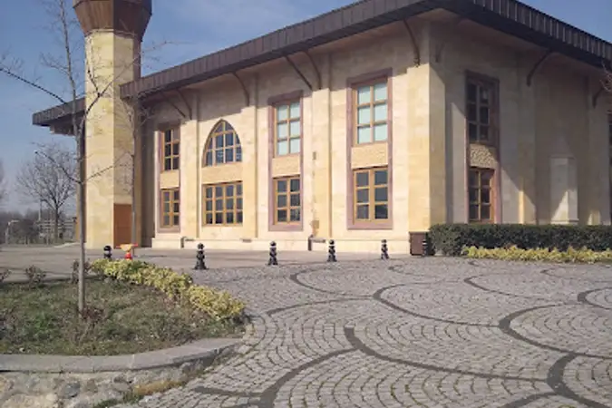 Karaosmanoğlu Hafız Muharrem Cami kapak fotoğrafı