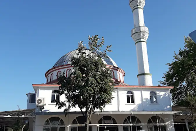 Yuvacık Merkez Cami kapak fotoğrafı