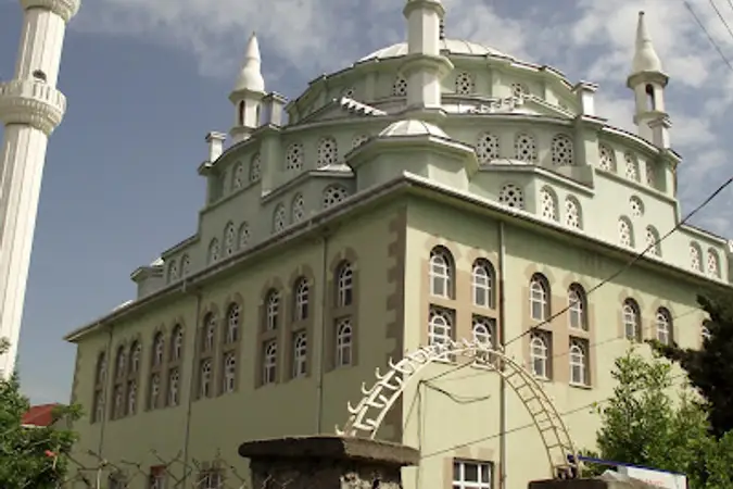 Bağlarbaşı Esentepe Cami kapak fotoğrafı
