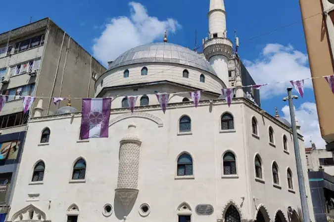 Çarşı Cami