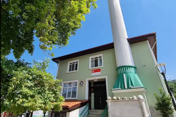 Saraylı Cami