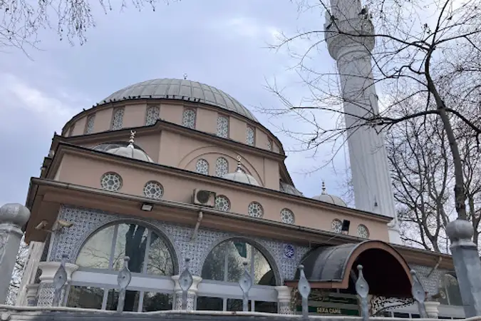 Seka Cami kapak fotoğrafı