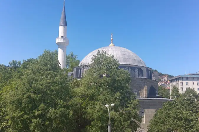 Kocaeli İzmit Yenicuma Cami kapak görseli