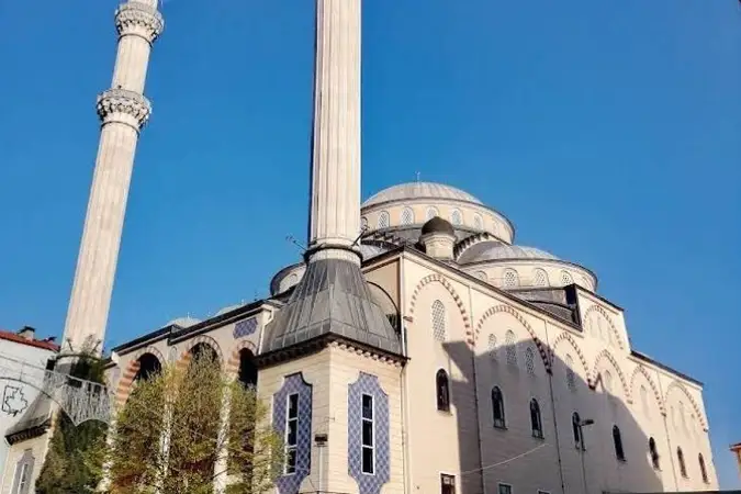 Zincirli Kuyu Cami kapak fotoğrafı