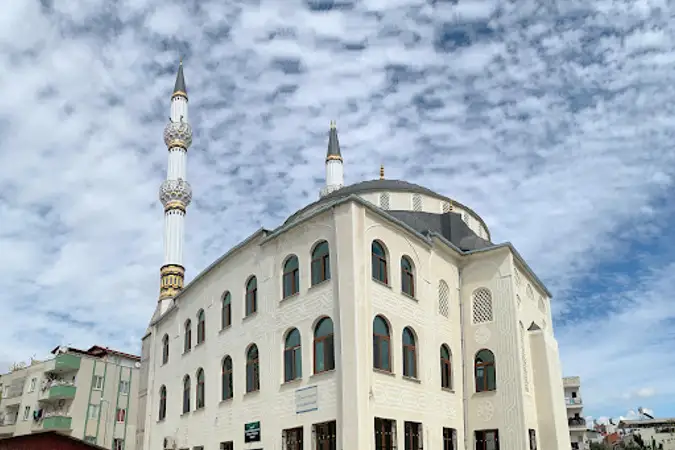 Hz. Ebubekir Cami