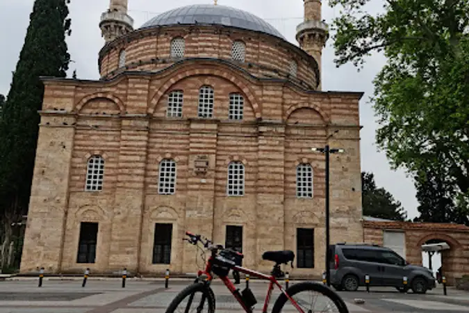 Emir Sultan Cami kapak fotoğrafı