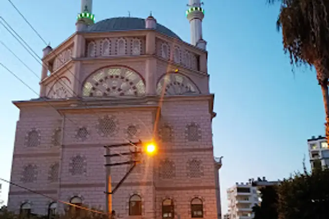 45 Evler Selime Gök Cami kapak fotoğrafı