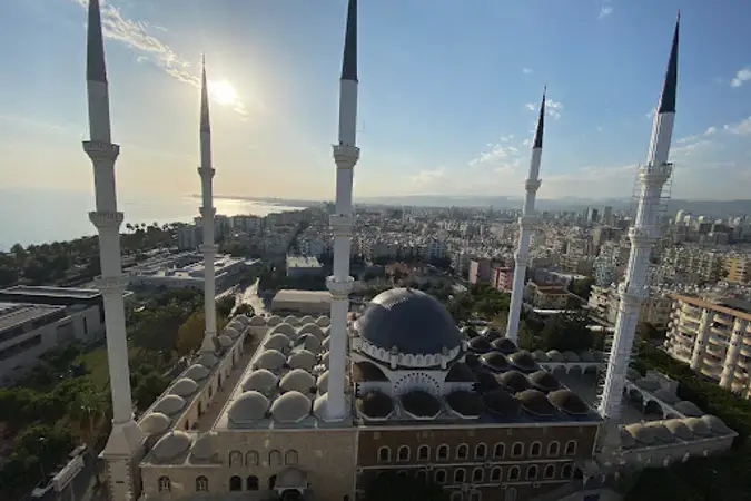 Hz. Mikdat (Muğdat) Cami