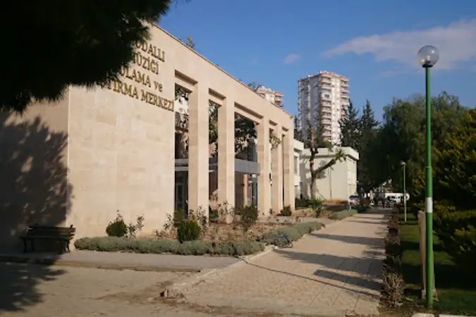Mersin Üniversitesi Yenişehir Kampüsü Mescidi kapak fotoğrafı