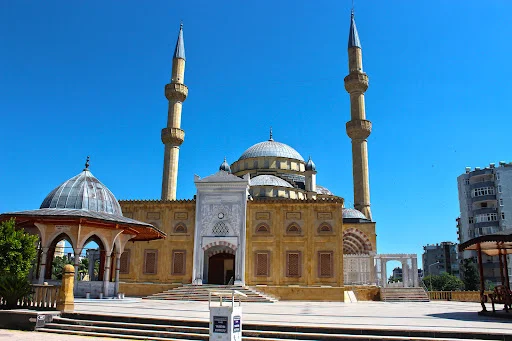 Ramazanoglu Cami kapak fotoğrafı